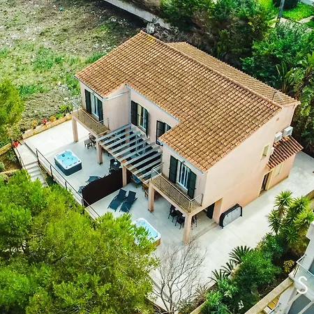 Cala Mendia House 1 By Slow Holiday home Cala Romantica (Mallorca)